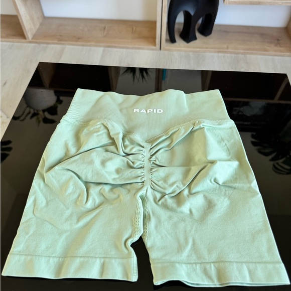 Rapidwear Perform Scrunch Bum Shorts - MINT- Small - Picture 2 of 11